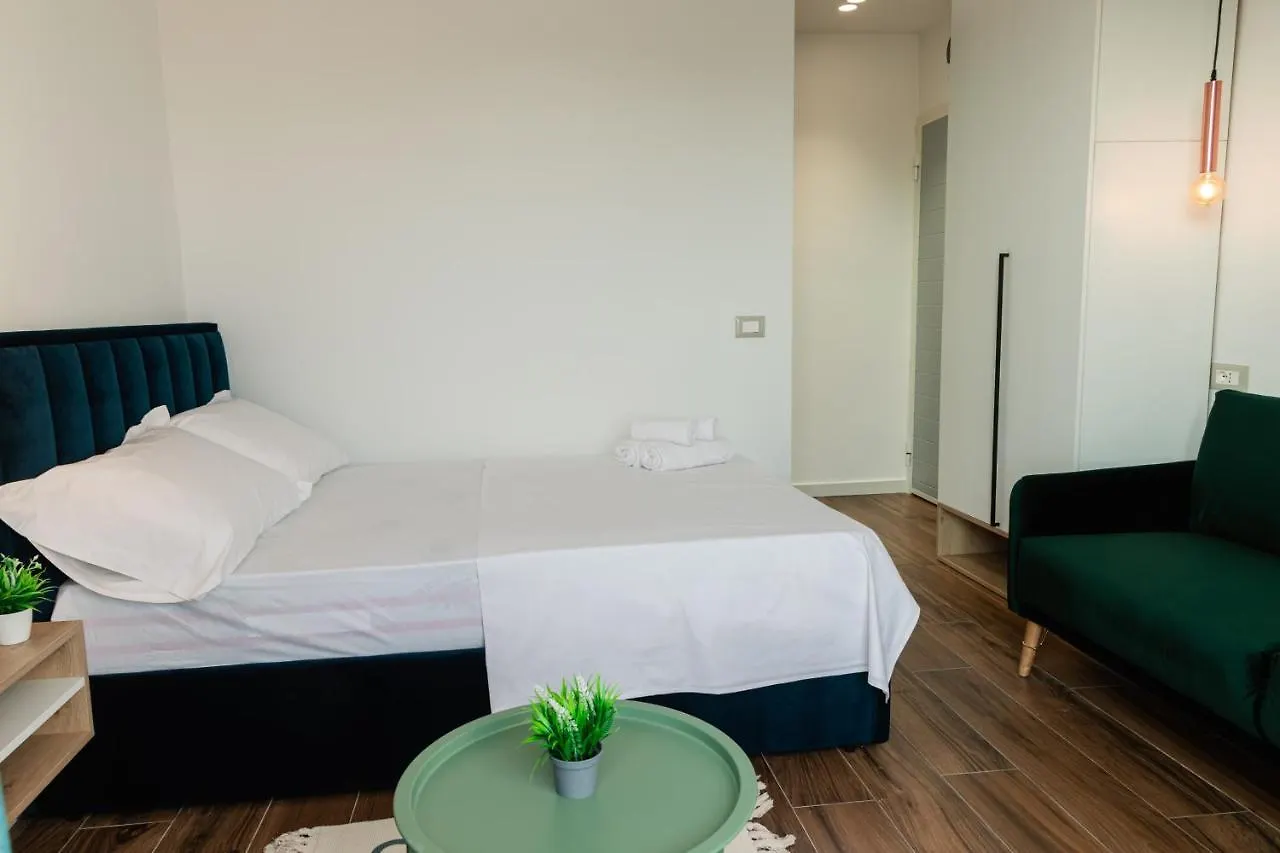 Prime Location Studio In Tirana Apartment